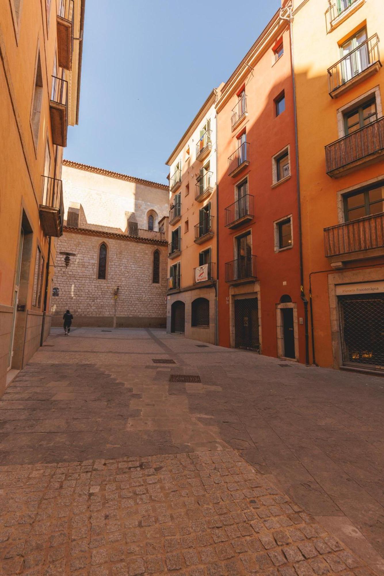 Apartment Bravissimo Mercadal 3, One-bedroom Sofa Bed Girona